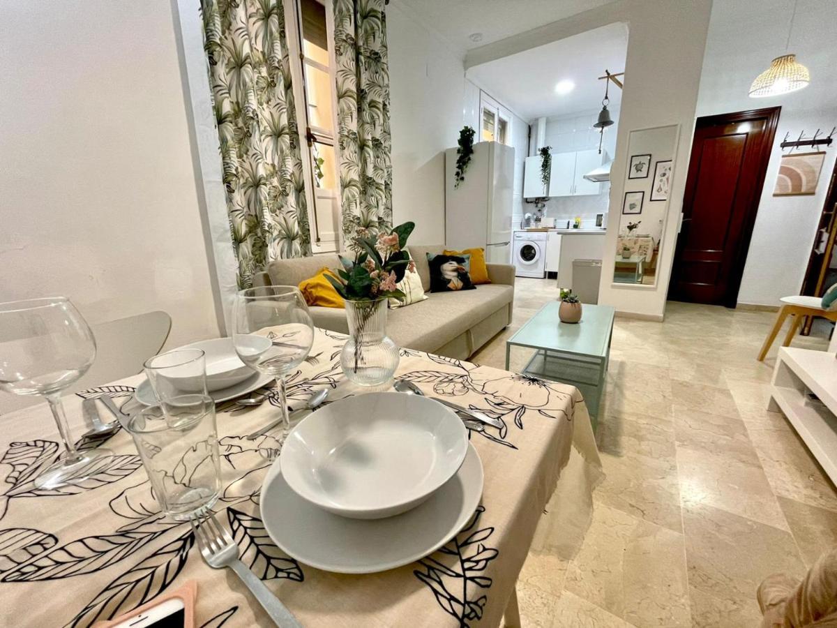 Gatu Villa Gadir, Preferente Mayores De 25 Anos Y Familias Cadiz Exterior photo