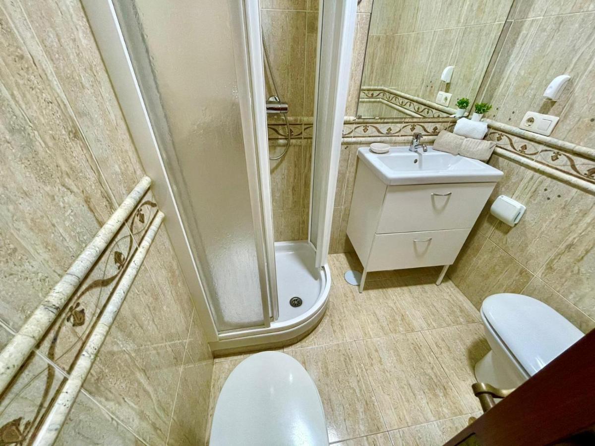 Gatu Villa Gadir, Preferente Mayores De 25 Anos Y Familias Cadiz Exterior photo